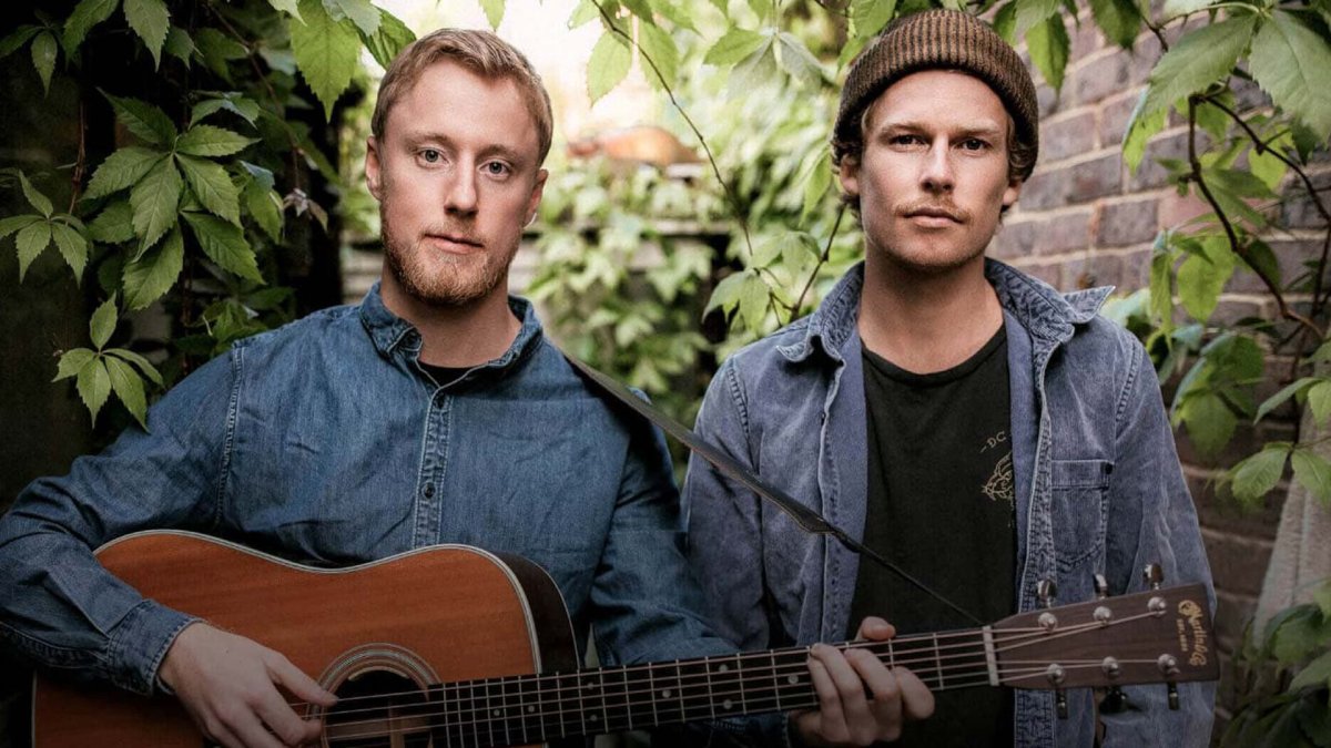 Hollow Coves – Reimagined, Vol. 2: When Folk Finds the Dance Floor 